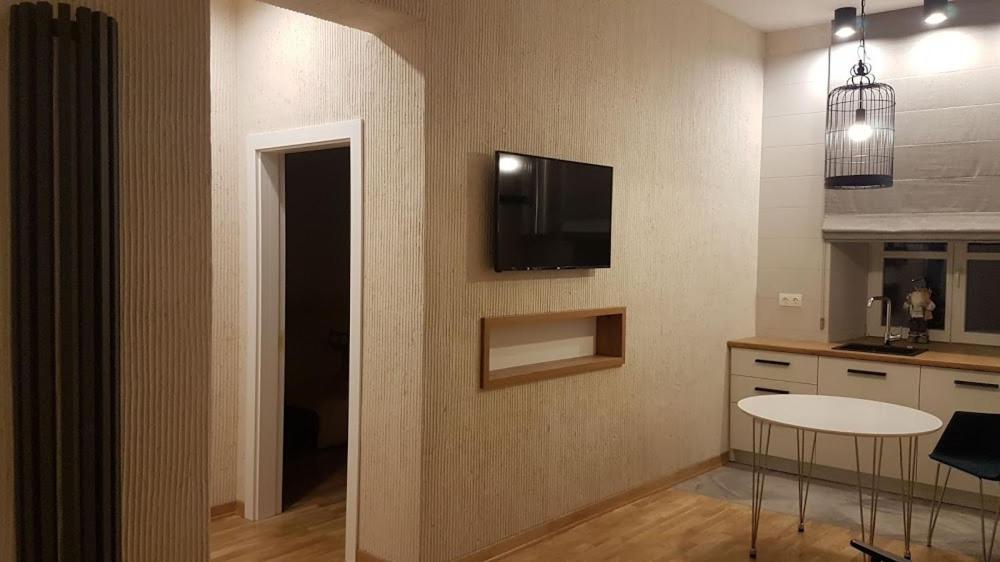 Lviv Wall Street Apt Exterior photo