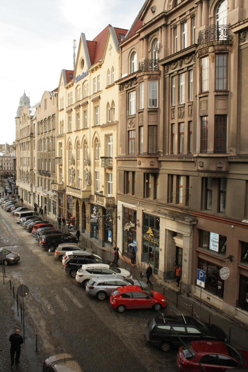 Lviv Wall Street Apt Exterior photo